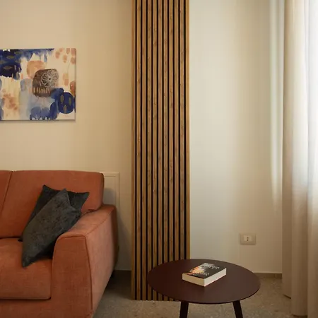 Palazzo Indaco 3*