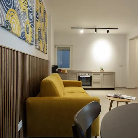 Palazzo Indaco Aparthotel