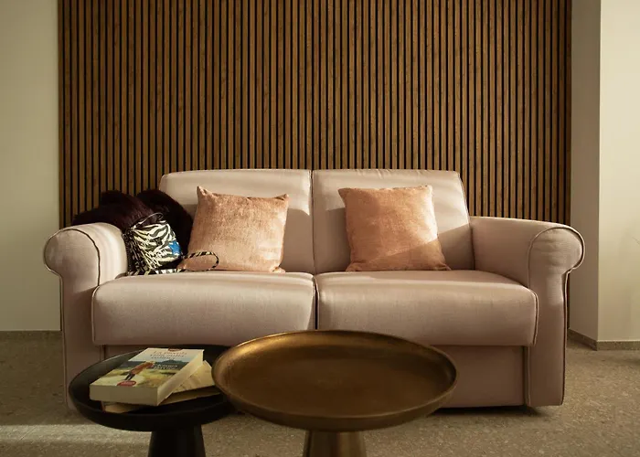 Palazzo Indaco アパートホテル 3*