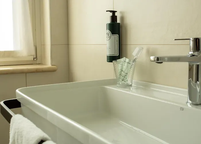 アパートホテル Palazzo Indaco 3*