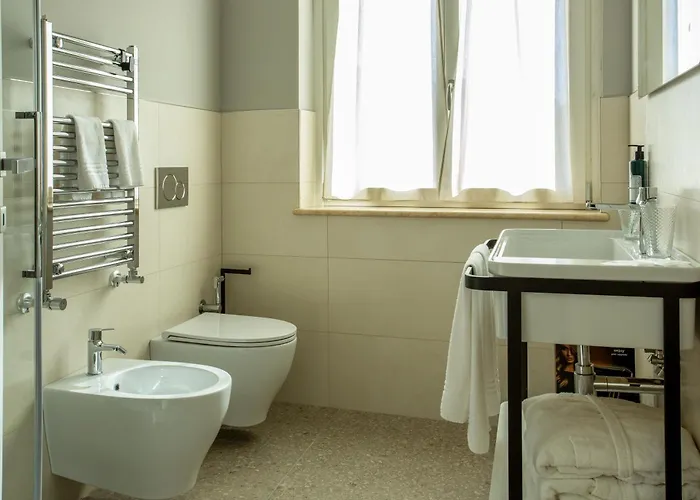 Palazzo Indaco アパートホテル