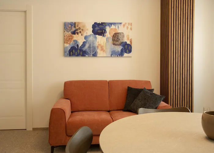 Palazzo Indaco アパートホテル 3*